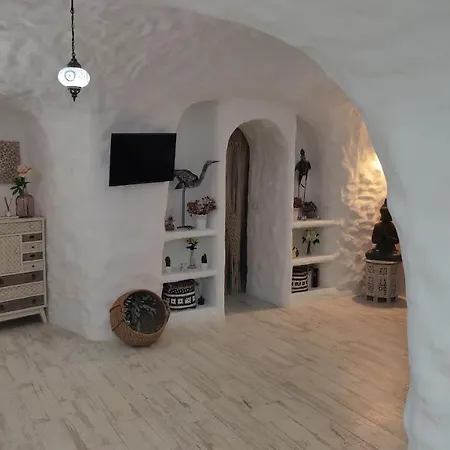 Cueva Otto Privada Villa *